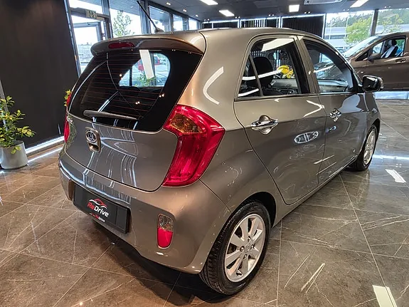 Kia Picanto 2012 photo 4