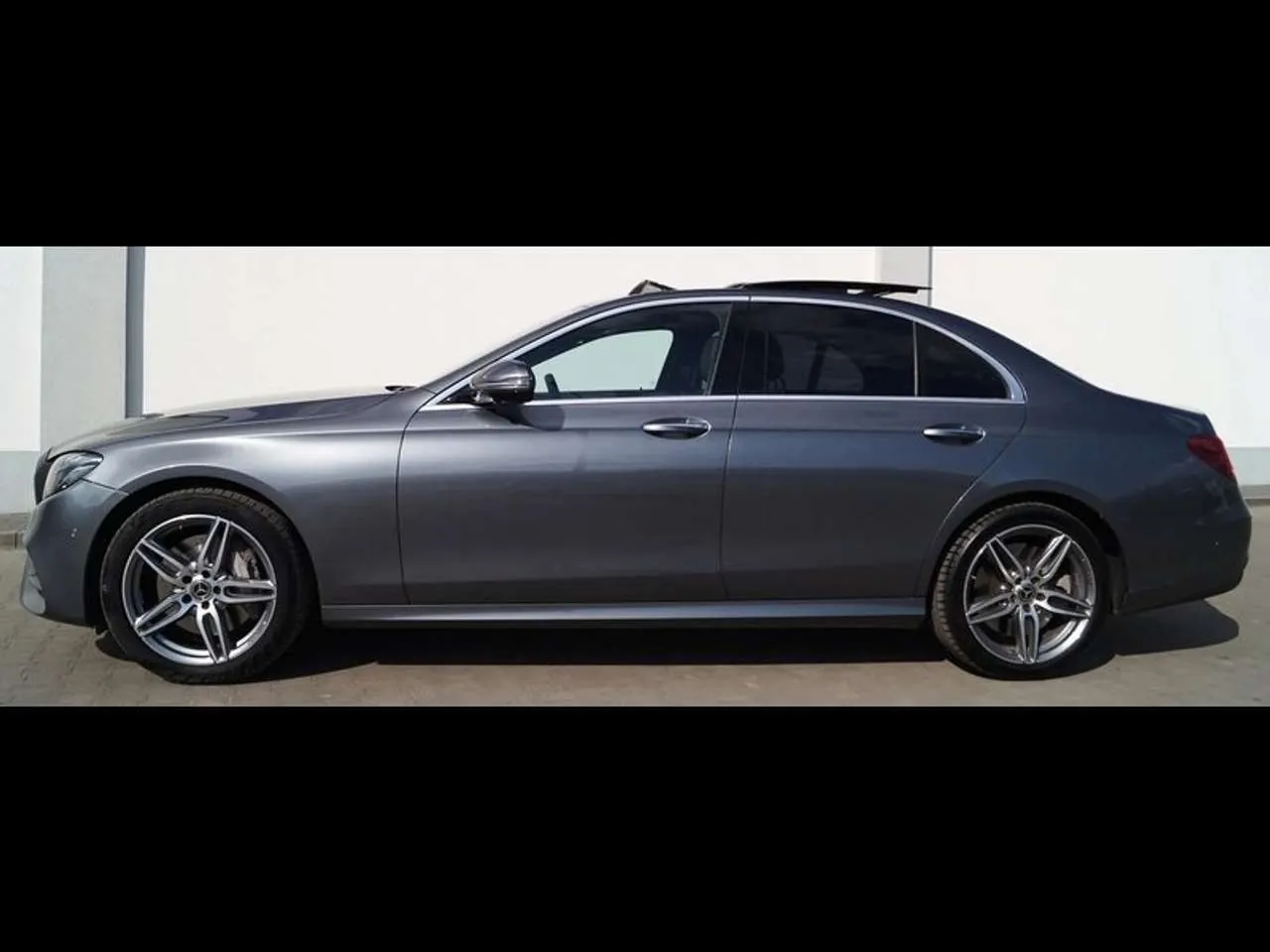Mercedes-Benz E 200 2019 photo 5
