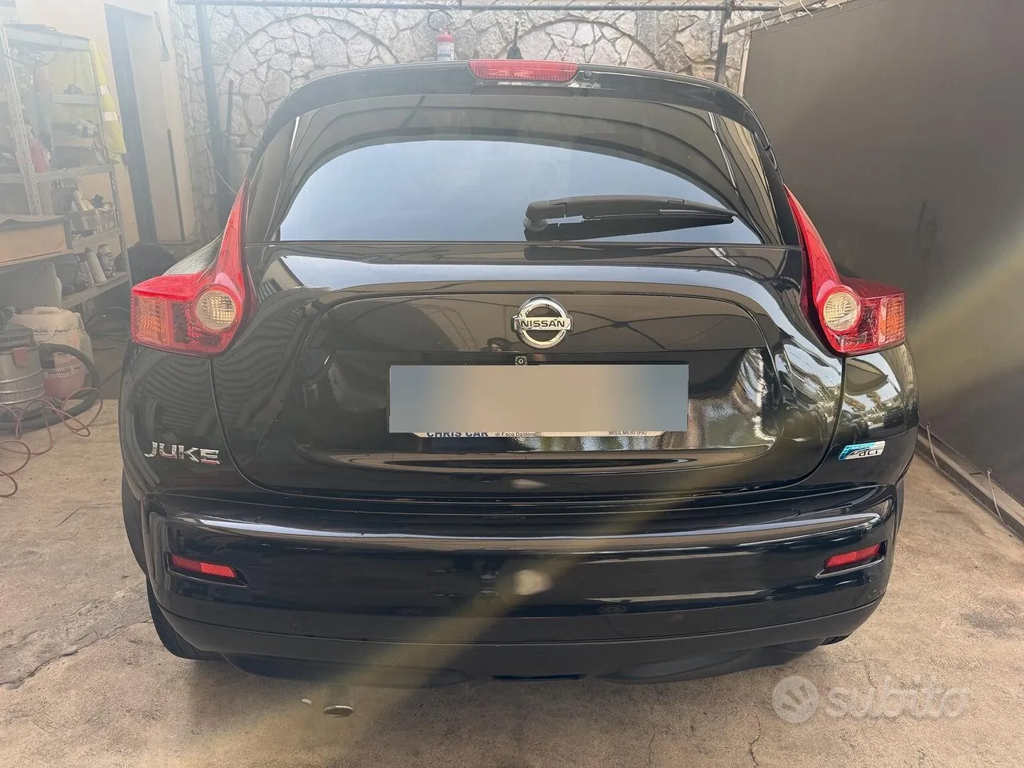 Nissan Juke 2011 photo 2