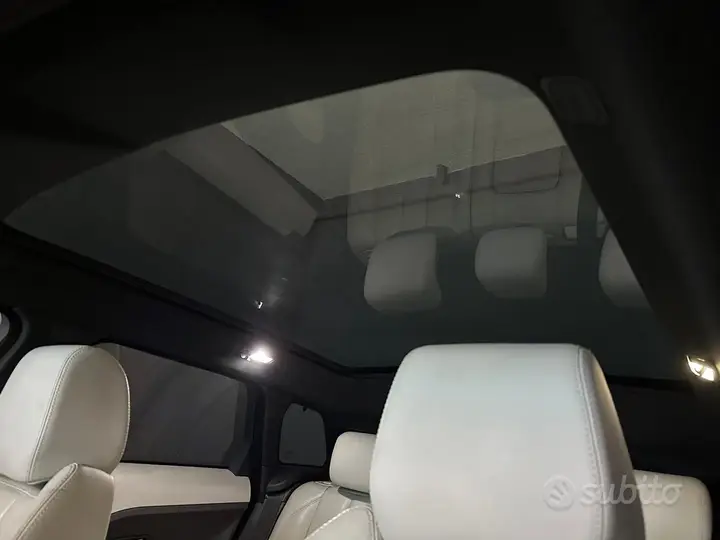 Land Rover Range Rover Evoque 2013 photo 3