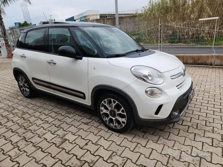 Fiat 500L 2013 photo 4