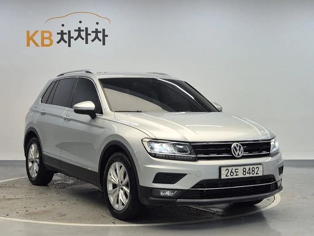 Volkswagen Tiguan 2018 photo 4