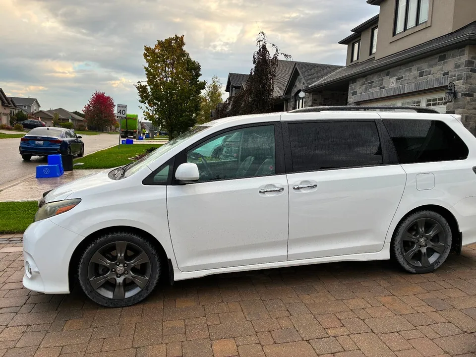 Toyota Sienna
