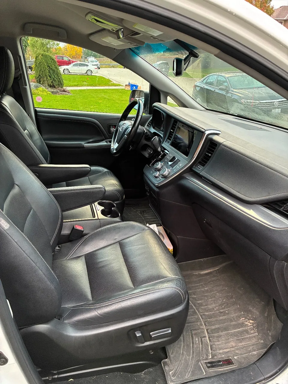 Toyota Sienna 2016 photo 3