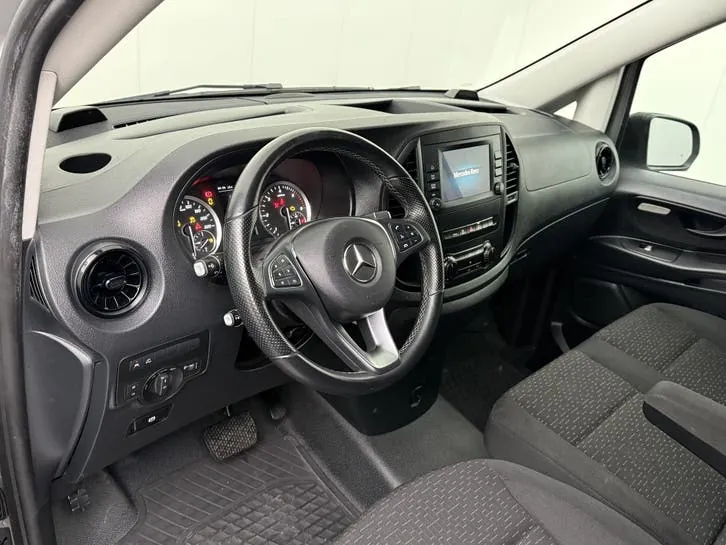 Mercedes-Benz Vito 2022 photo 3