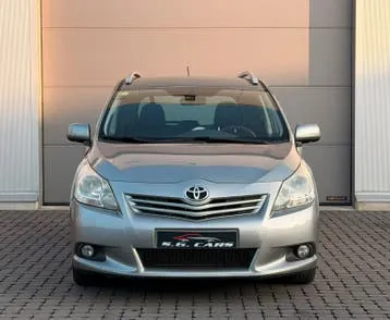 Toyota Verso 2012 photo 3