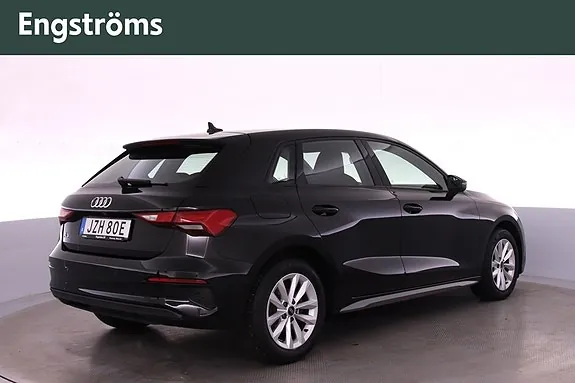 Audi A3 2023 photo 3