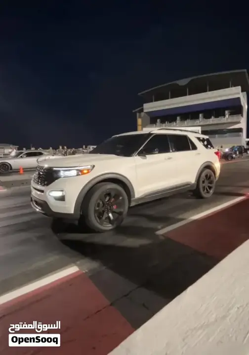 Ford Explorer 2020 photo 4