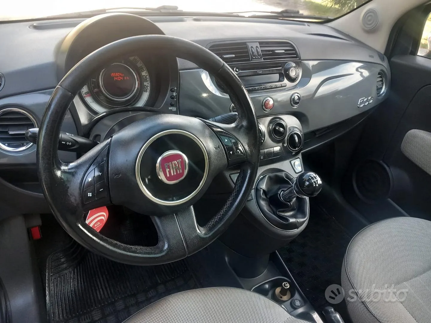 Fiat 500 2011 photo 2