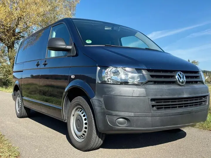 Volkswagen T5 Kombi