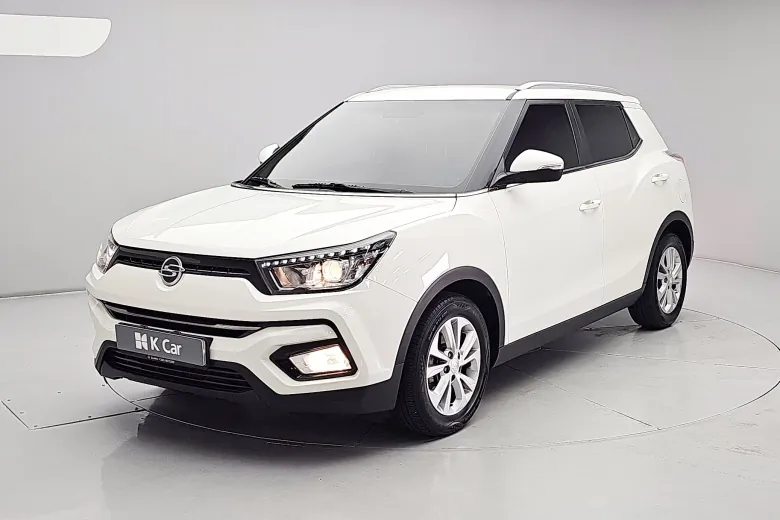 KG Mobility Tivoli Amo