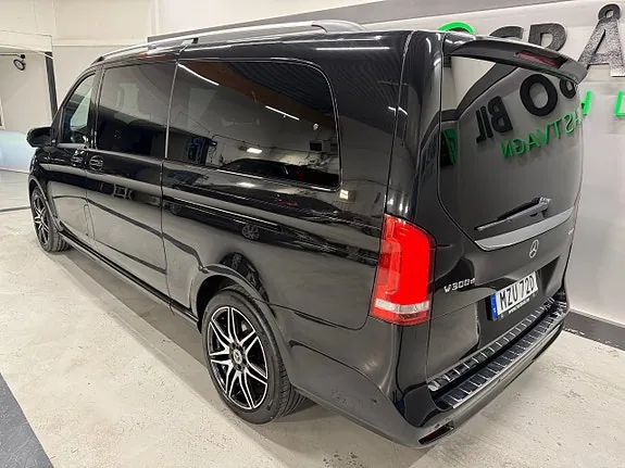 Mercedes-Benz V300 2022 photo 3