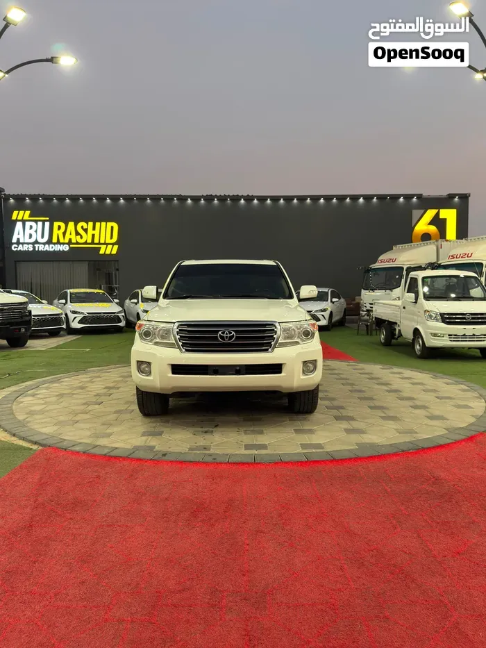 Toyota Land Cruiser 2010 photo 2
