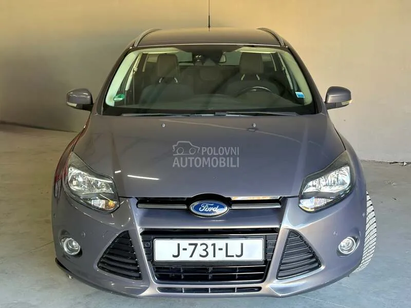 Ford Focus 2013 photo 2