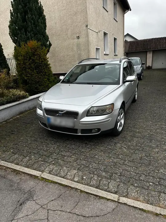 Volvo V50