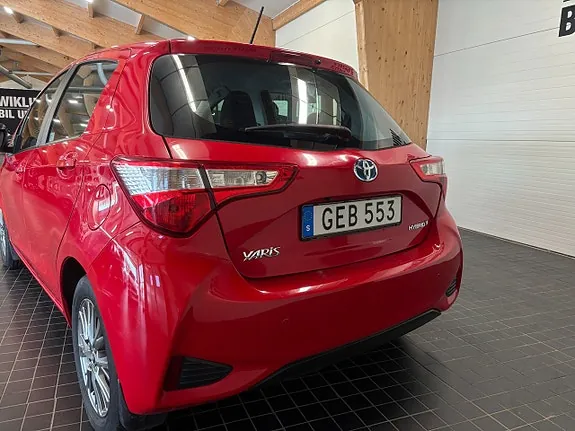 Toyota Yaris 2018 photo 3