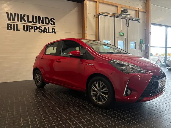 Toyota Yaris 2018 photo 2