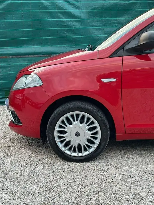 Lancia Ypsilon 2019 photo 5