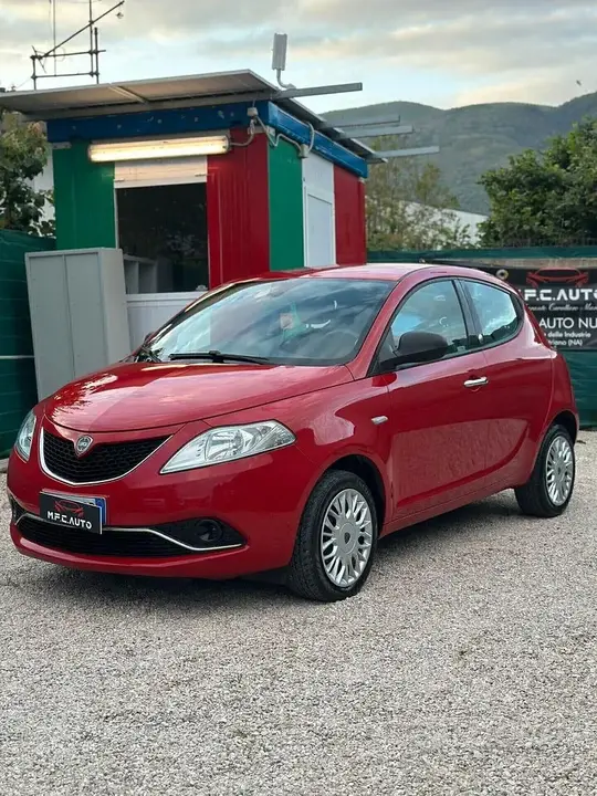 Lancia Ypsilon 2019 photo 4