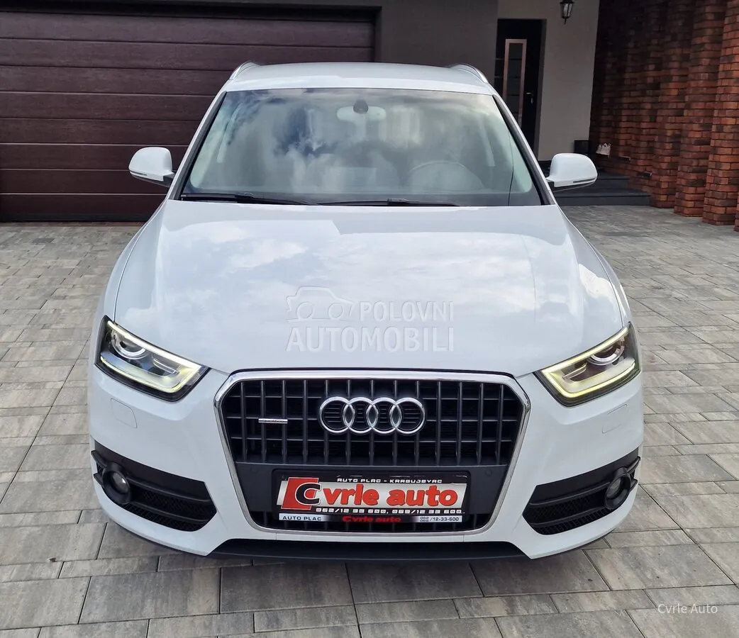 Audi Q3 2012 photo 2