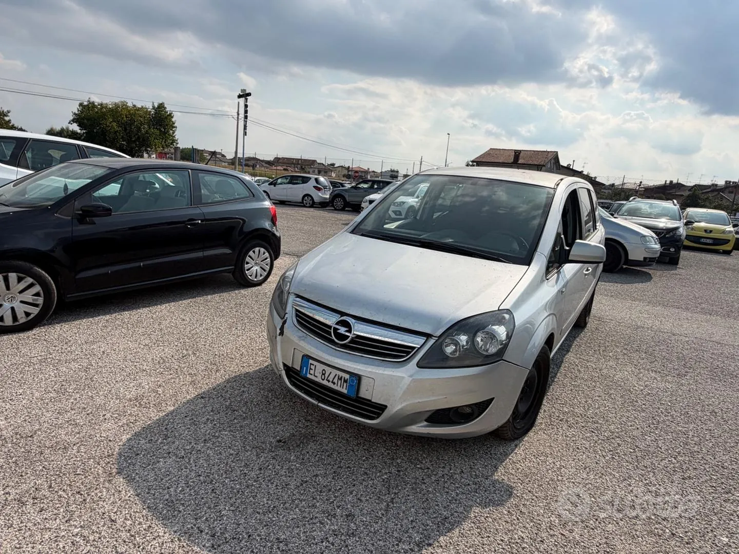 Opel Zafira 2011 photo 3