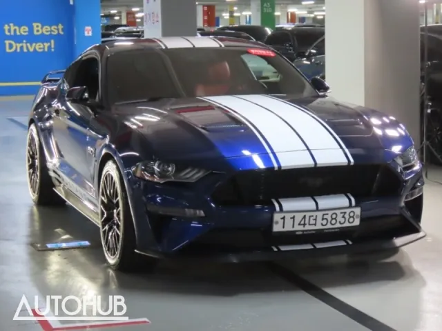 Ford Mustang 2019 photo 2