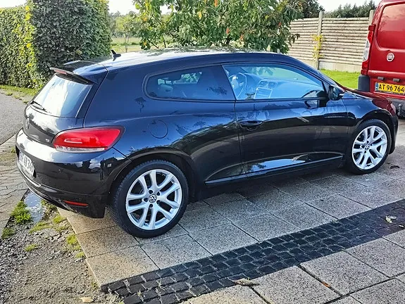 Volkswagen Scirocco 2008 photo 2