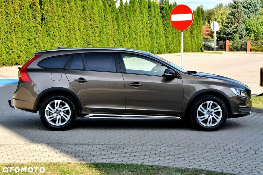 Volvo V60 2015 photo 5