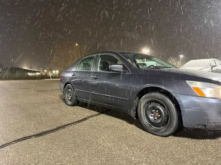 Honda Accord 2005 photo 5