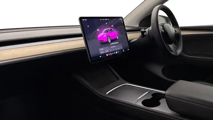 Tesla Model Y 2023 photo 5