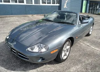 Jaguar Xk8 1997 photo 2