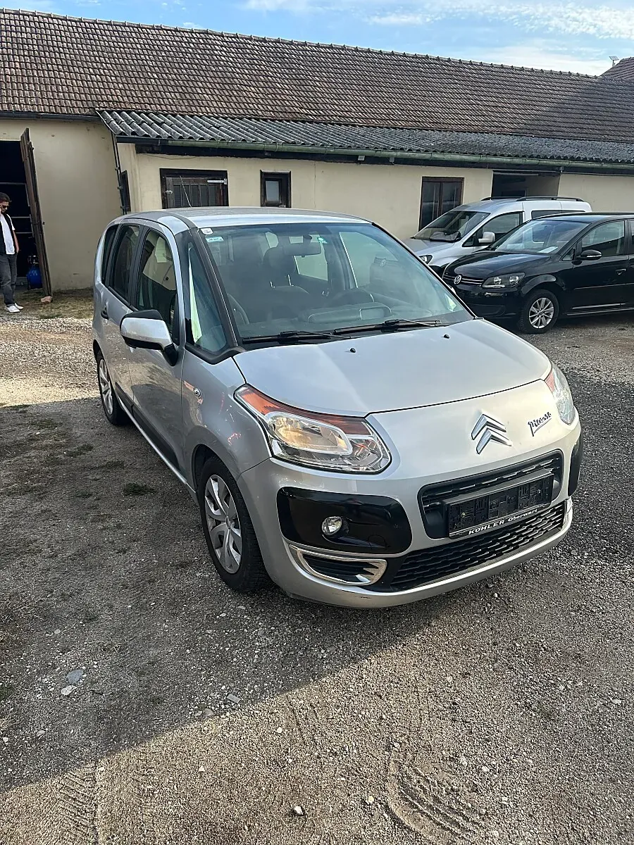 Citroen C3 Picasso 2011 photo 2