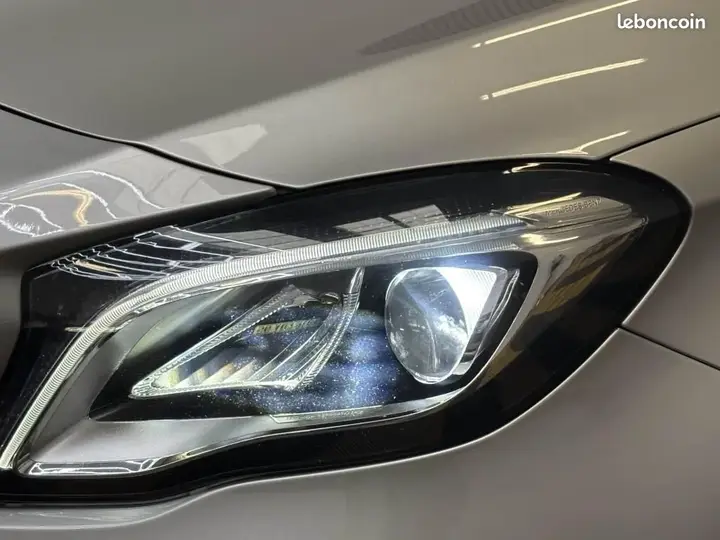 Mercedes-Benz Gla 2017 photo 4