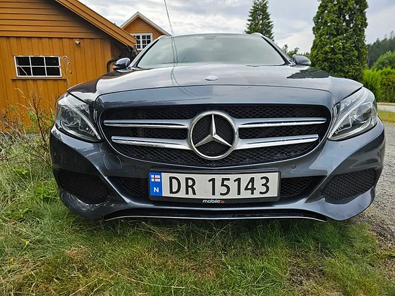 Mercedes-Benz C180 2015 photo 3