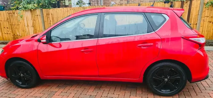 Nissan Pulsar 2015 photo 3
