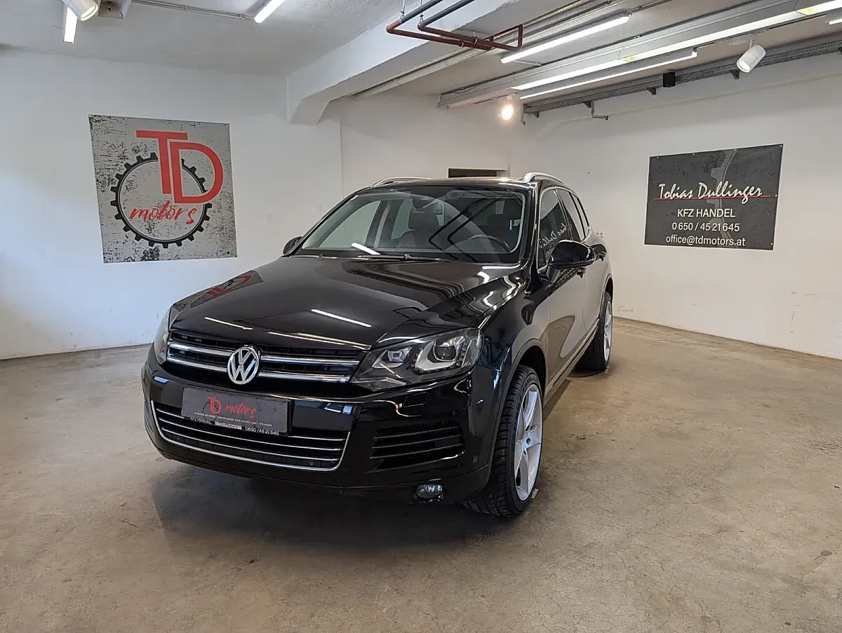 Volkswagen Touareg 2012 photo 2