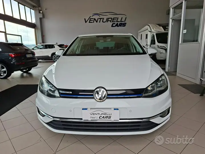 Volkswagen Golf 2020 photo 2