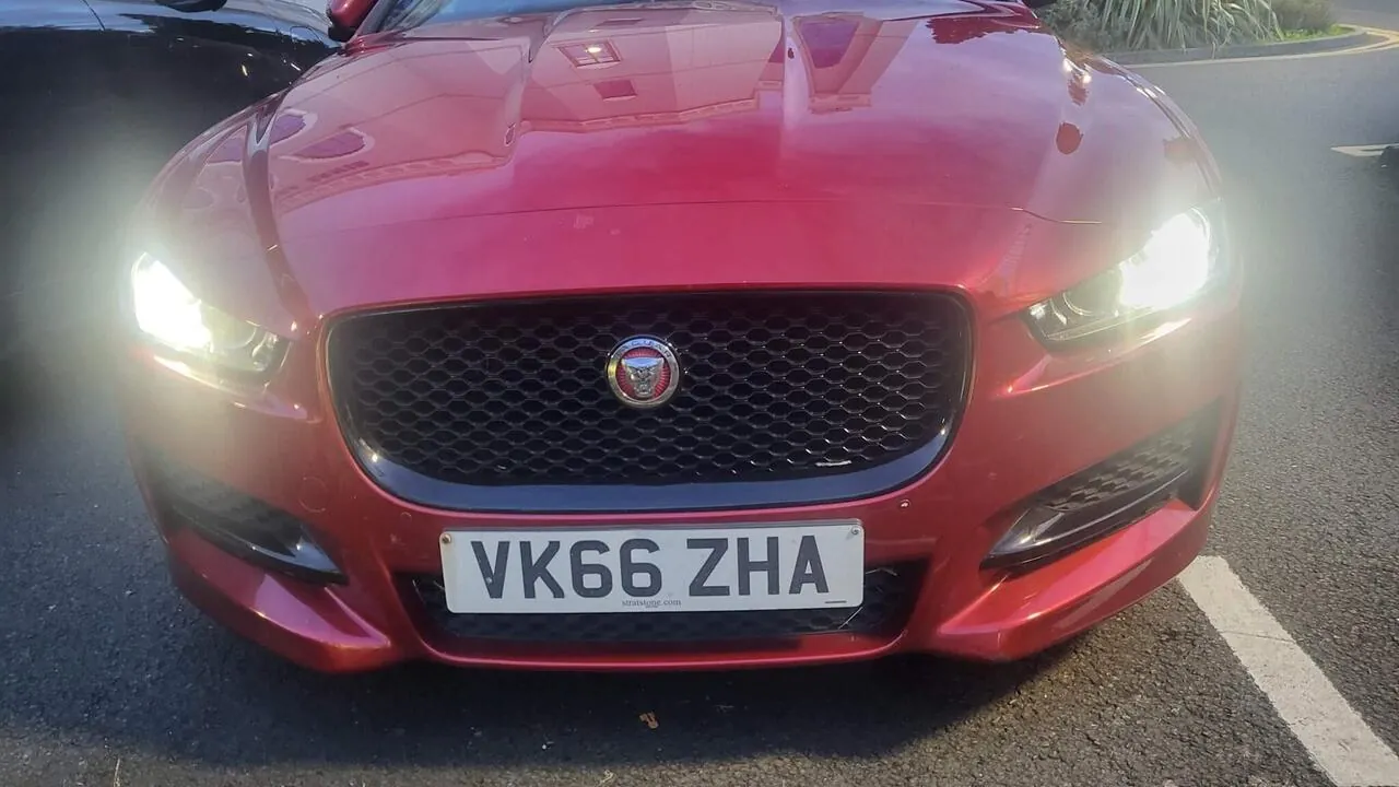 Jaguar Xe