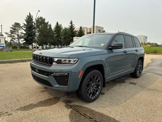 Jeep Grand Cherokee 2026 photo 3