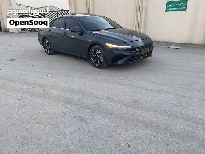 Hyundai Elantra 2024 photo 3