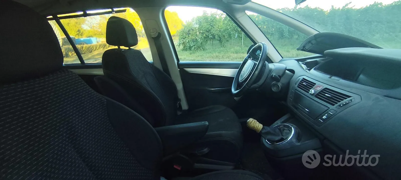 Citroen C4 Picasso 2009 photo 3