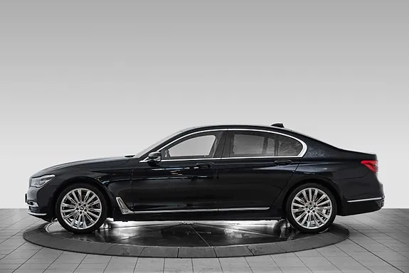 BMW 730D 2016 photo 2