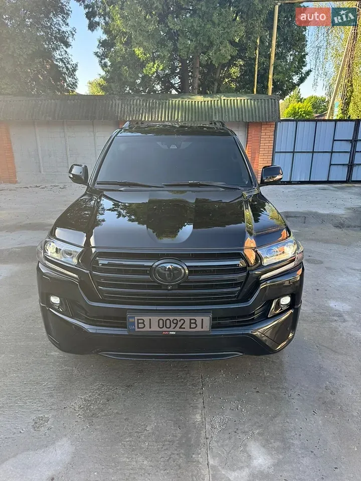 Toyota Land Cruiser