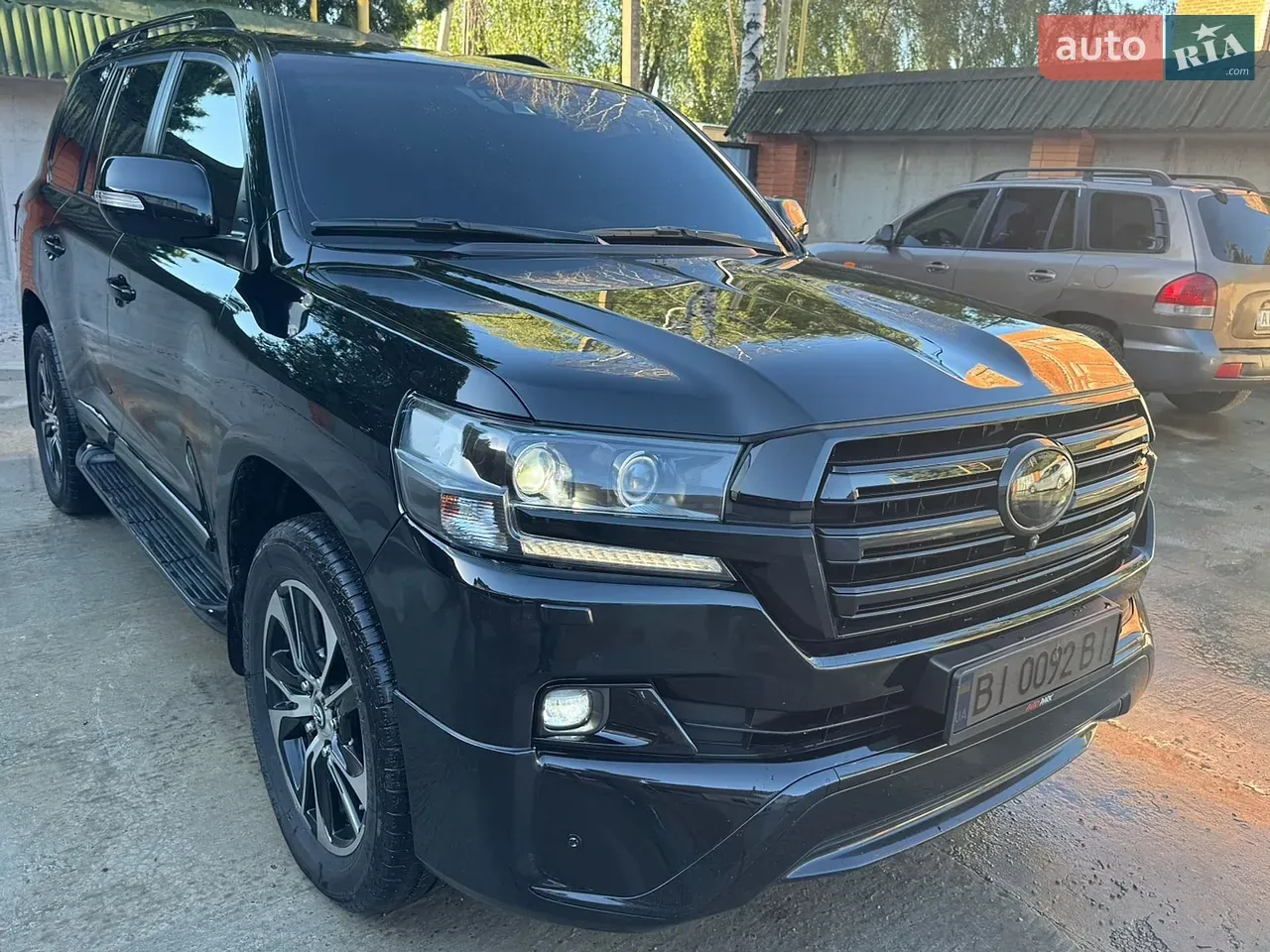 Toyota Land Cruiser 2017 photo 2