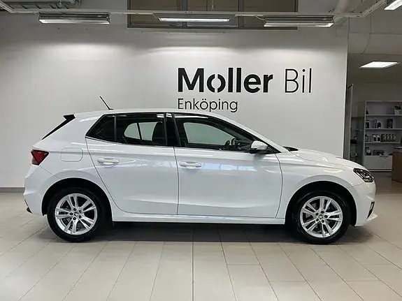 Skoda Fabia 2023 photo 3