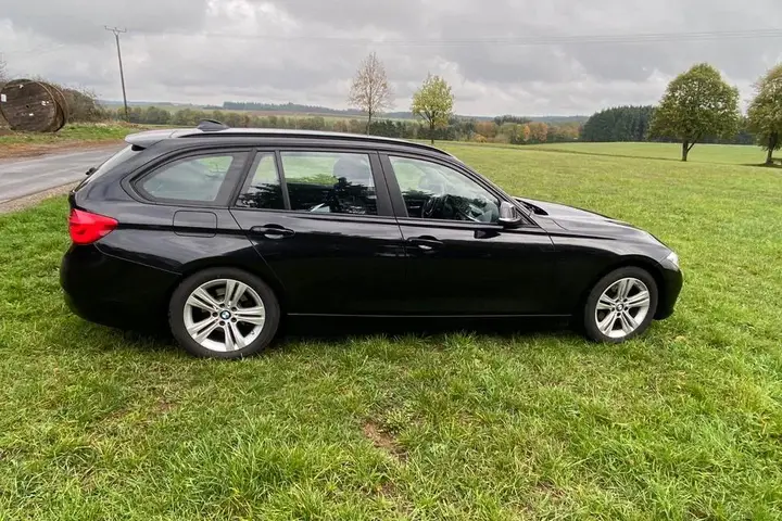 BMW 320I Touring