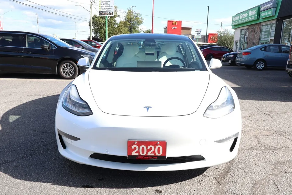 Tesla Model 3 2020 photo 2