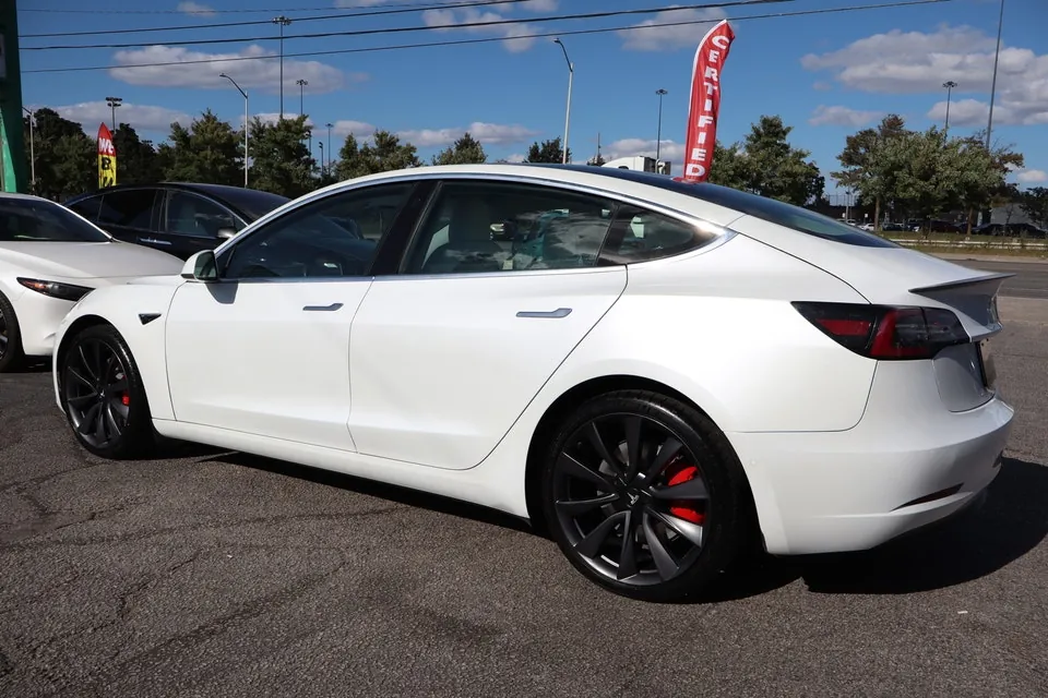 Tesla Model 3 2020 photo 5