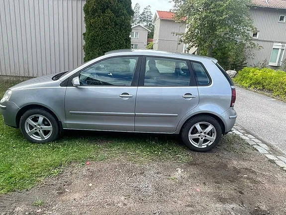 Volkswagen Polo 2007 photo 2