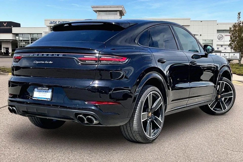 Porsche Cayenne 2020 photo 2